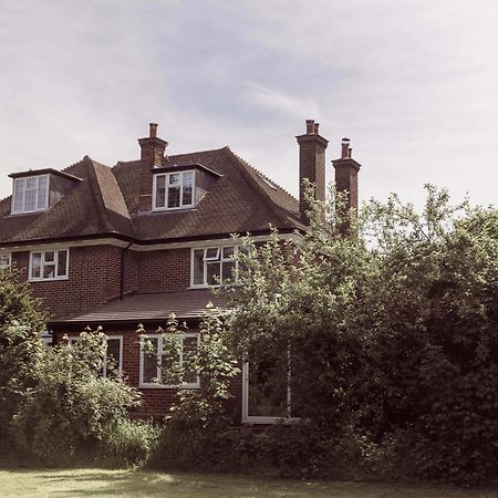 Lowbell House London Colney Eksteriør billede